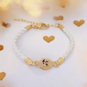 14 Ayar Altın Plakalı Sembole Özel Oval Motifli Doğal Beyaz Derili Hediye Bileklik-314