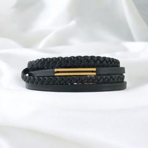 14 Ayar Altın Plakalı İnce Dikdörtgen Figürlü Erkeklere Özel Hakiki Siyah Derili Hediye Bileklik-388