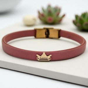 14 Ayar Altın Plakalı İsme Özel Taç Figürlü Koyu Pembe Derili Hediye Bileklik-515