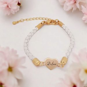 14 Ayar Altın Plakalı İsme Özel Doğal Beyaz Derili Kalp Figürlü Sevgililer Gününe Özel Hediye Bileklik-433