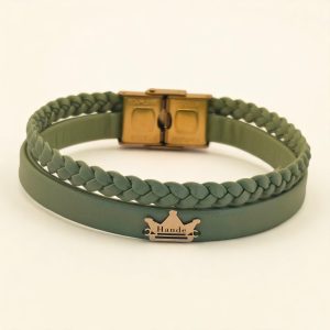 14 Ayar Altın Plakalı İsme Özel Taç Motifli Doğal Yeşil Derili Hediye Bileklik-512