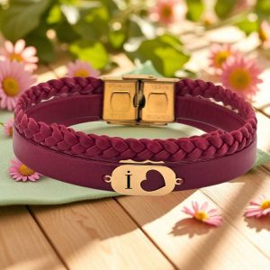 14 Ayar Altın Plakalı Harfe Özel Kalp Detaylı Oval Figürlü Doğal Bordo Derili Hediye Bileklik-559